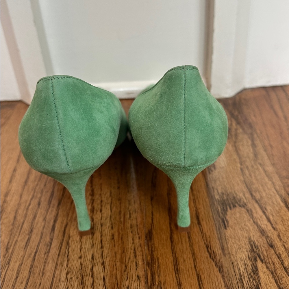 Manolo Blahnik Mint Green Suede BB Pump Size 36.5 NWOB - Picture 8 of 8